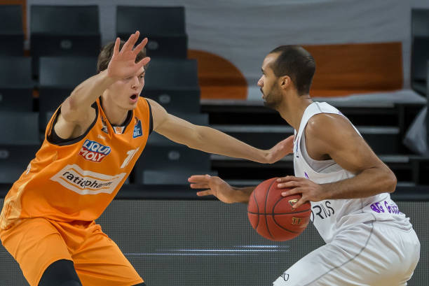 破坏力在近 破坏力在近