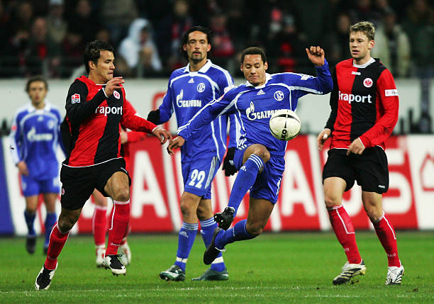 人热血沸腾 人热血沸腾