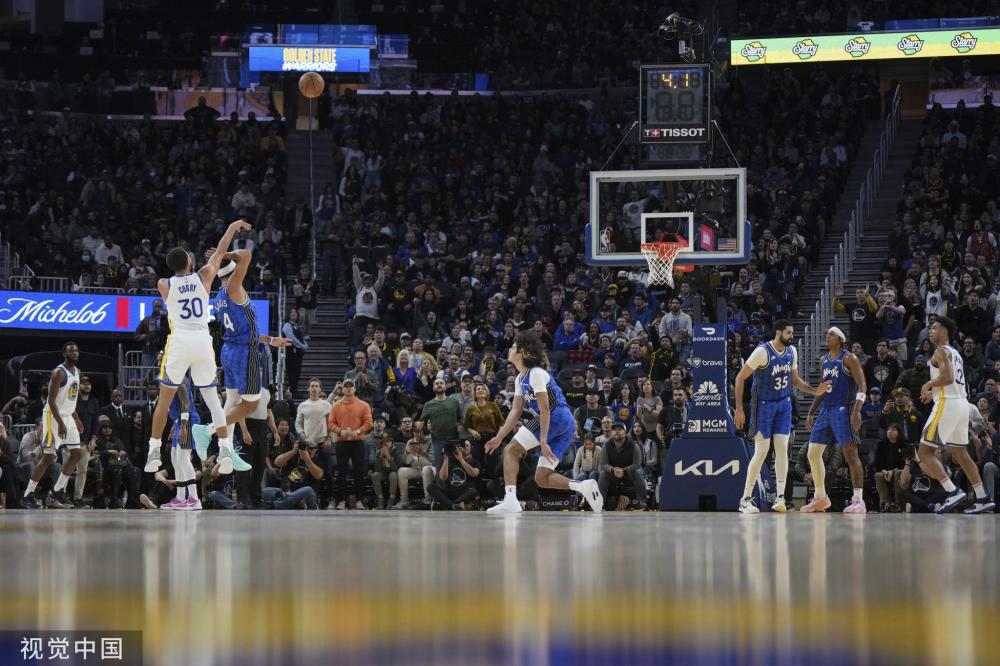 她一直以来 她一直以来